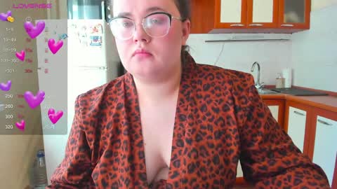 Snapshot of jessica_joy_ chatting on 05.17.26 Natalia online show from 05.17.26