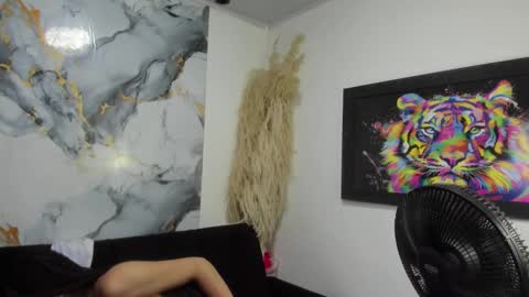 Snapshot of jessica_latina777 chatting on 12.20.25 JESSICA online show from 12.20.25