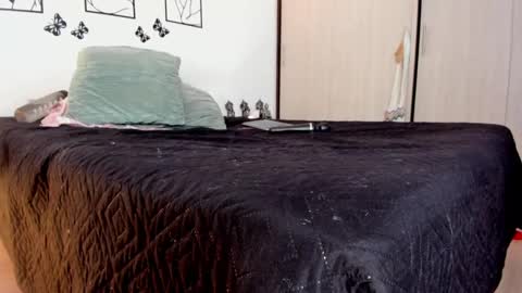 Jessica  online show from 02.19.25