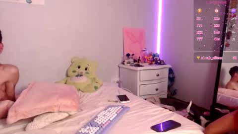 Jess And Rogger independents online show from 12.03.25