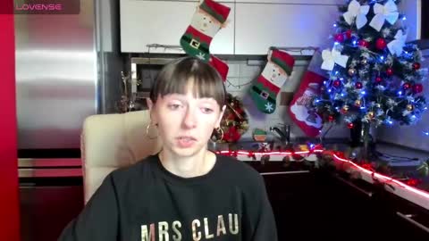jessicaforris online show from 12.04.24