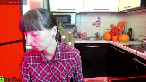 Snapshot of jessicaforris chatting on 09.27.25 jessicaforris online show from 09.27.25