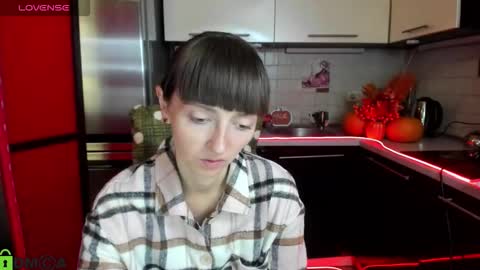 Snapshot of jessicaforris chatting on 10.03.25 jessicaforris online show from 10.03.25