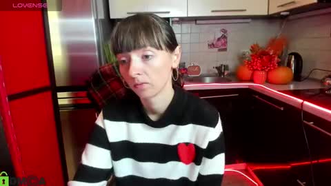 Snapshot of jessicaforris chatting on 10.04.25 jessicaforris online show from 10.04.25