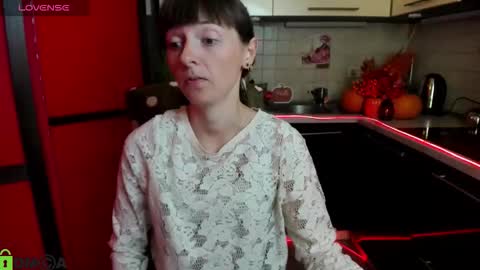 Snapshot of jessicaforris chatting on 10.15.25 jessicaforris online show from 10.15.25