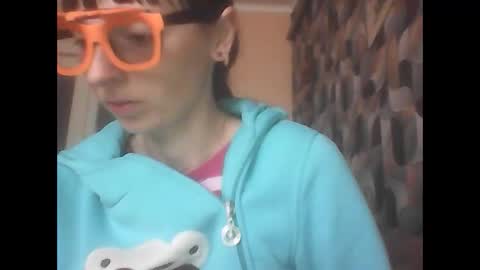 Snapshot of jessicaforris chatting on 10.28.25 jessicaforris online show from 10.28.25