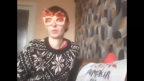 Snapshot of jessicaforris chatting on 10.29.25 jessicaforris online show from 10.29.25