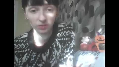 Snapshot of jessicaforris chatting on 10.31.25 jessicaforris online show from 10.31.25