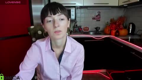 Snapshot of jessicaforris chatting on 11.05.25 jessicaforris online show from 11.05.25