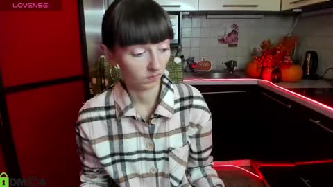 Snapshot of jessicaforris chatting on 11.06.25 jessicaforris online show from 11.06.25