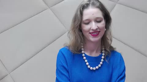 Snapshot of jessicagibson chatting on 01.17.25 Jessica online show from 01.17.25