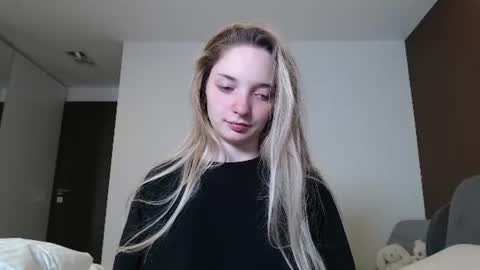 Snapshot of jessicahwinters chatting on 06.28.26 Jessica online show from 06.28.26