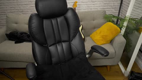 Snapshot of jessicatv chatting on 01.13.25 Jessicatv online show from 01.13.25