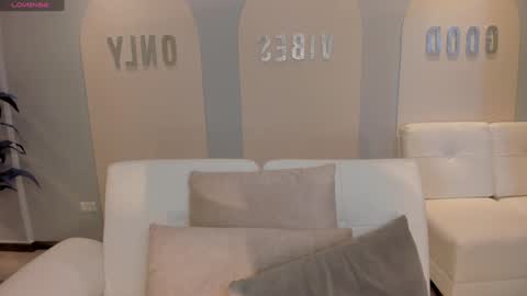 JESS online show from 01.02.25