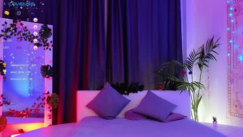 jessie_johns online show from 12.24.24