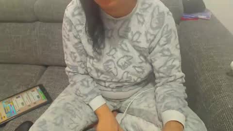 jessiestar3 online show from 02.20.25