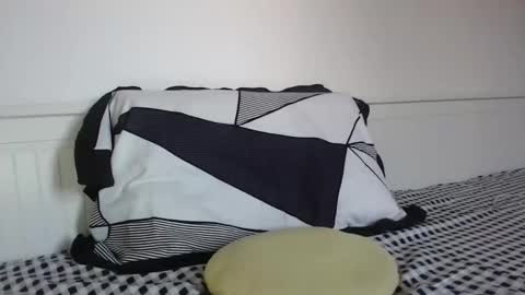 jessieryan online show from 04.10.26