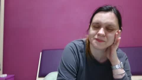 Snapshot of jessika97 chatting on 12.23.24 jessika97 online show from 12.23.24