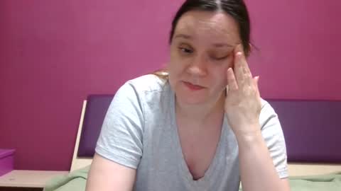 Snapshot of jessika97 chatting on 01.28.25 jessika97 online show from 01.28.25