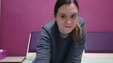 Snapshot of jessika97 chatting on 02.21.25 jessika97 online show from 02.21.25