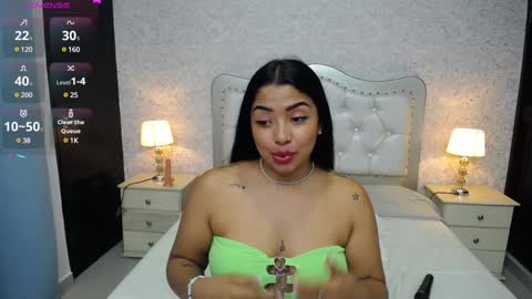 Snapshot of jessy_hall chatting on 12.05.24 Jessy online show from 12.05.24