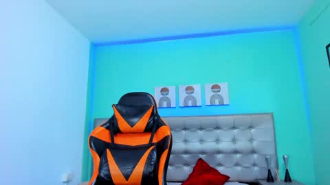 Jessy Mateus online show from 12.28.24