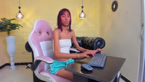 Jessy online show from 10.04.25