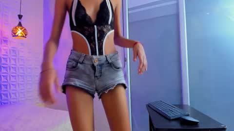 Jessy online show from 10.31.25