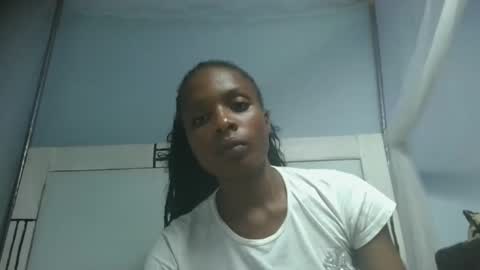 Snapshot of jessybabie chatting on 11.23.25 jessybabie online show from 11.23.25