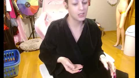 Snapshot of jessyboi0504 chatting on 02.18.25 seductress Cyber Succubus online show from 02.18.25
