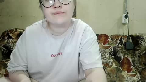 Bye everyone i cant see any reason to stay here wish u luck online show from 05.28.26