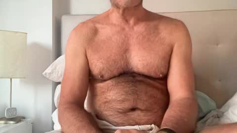 Snapshot of jesuiscoquinoui chatting on 12.24.24 Jesuiscoquin online show from 12.24.24