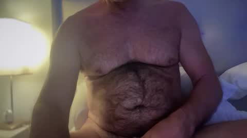 Snapshot of jesuiscoquinoui chatting on 09.24.25 Jesuiscoquin online show from 09.24.25