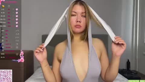 Snapshot of jettamona chatting on 09.20.25 Mona online show from 09.20.25