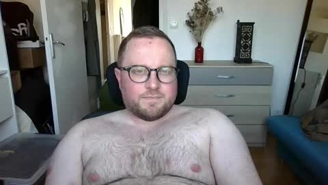 jeuneloup92 online show from 03.18.26