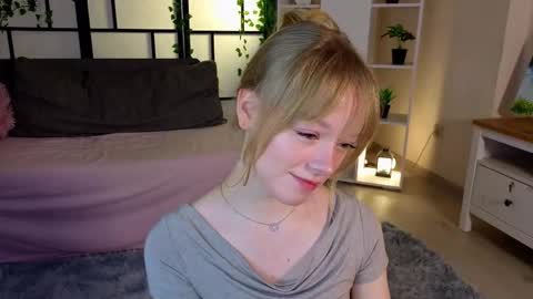 Snapshot of jewellhogan chatting on 02.28.26 Gwen online show from 02.28.26