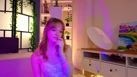 Gwen online show from 03.17.26