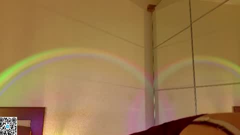 Snapshot of jewellhogan chatting on 06.12.26 Gwen online show from 06.12.26