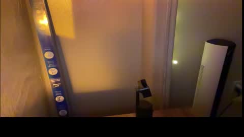 Snapshot of jexrs chatting on 10.31.25 jexrs online show from 10.31.25