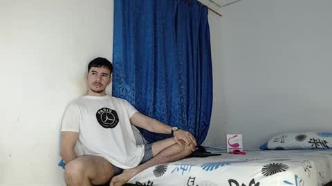 Snapshot of jeycob_happy97 chatting on 12.05.24 Juan David online show from 12.05.24