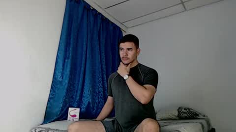 Snapshot of jeycob_happy97 chatting on 03.03.25 Juan David online show from 03.03.25