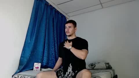 Snapshot of jeycob_happy97 chatting on 03.06.25 Juan David online show from 03.06.25