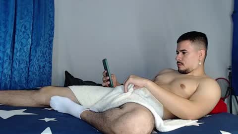 Snapshot of jeycob_happy97 chatting on 06.20.26 Juan David online show from 06.20.26