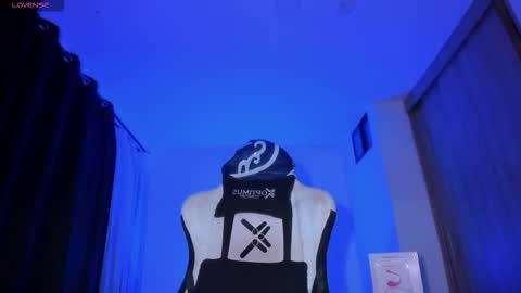 Snapshot of jeyden_camilo chatting on 10.22.25 Jeyden Camilo online show from 10.22.25