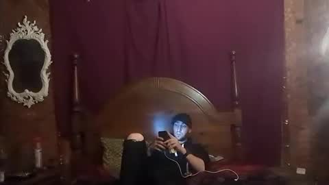 Snapshot of jf12334 chatting on 01.16.25 NedeledeN online show from 01.16.25