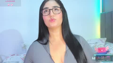 jhackelin  My independent account online show from 02.28.26