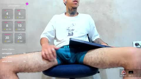 Snapshot of jharol_cardona chatting on 09.13.25 Jharol online show from 09.13.25