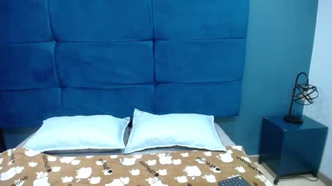 Snapshot of jheampiero chatting on 09.18.25 Jheampiero online show from 09.18.25