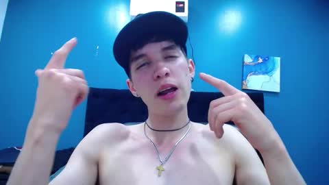 Snapshot of jheampiero chatting on 10.30.25 Jheampiero online show from 10.30.25