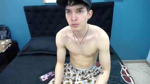 Snapshot of jheampiero chatting on 11.03.25 Jheampiero online show from 11.03.25